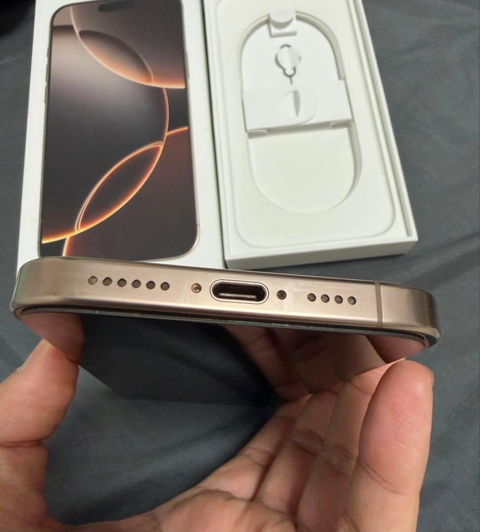 スマートフォン本体 Apple iPhone 16 Pro Max 256gb