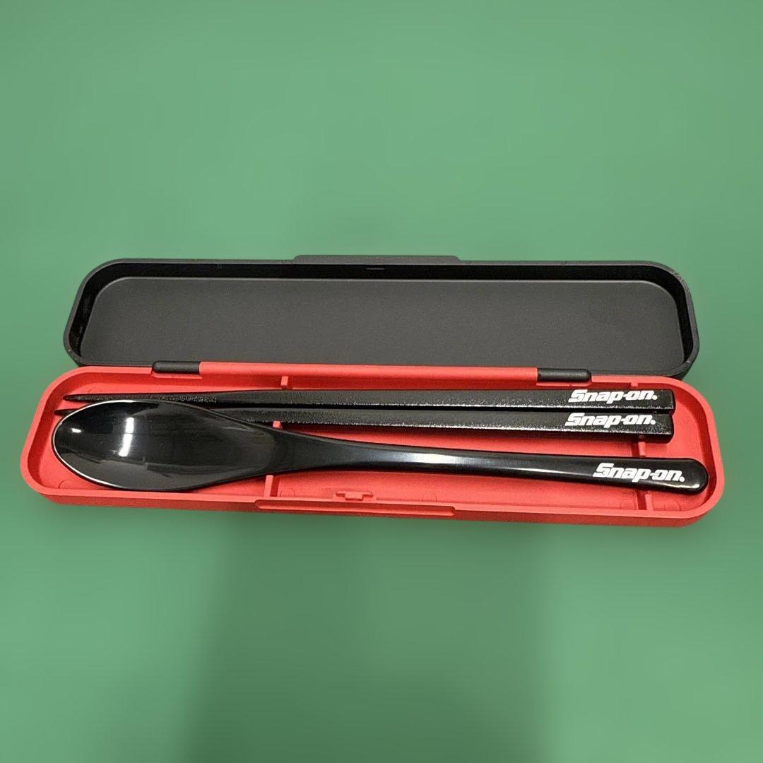 snap-onスナップオン ランチボックス＆箸スプーンセット