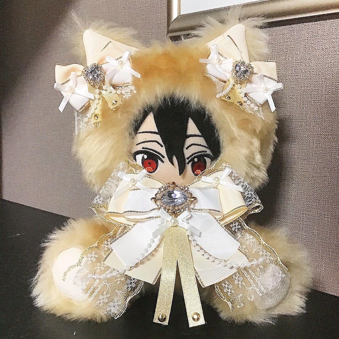 【114】おすわり　猫　ねこ ぬい服　16cm 着ぐるみ　ゴールド　合皮