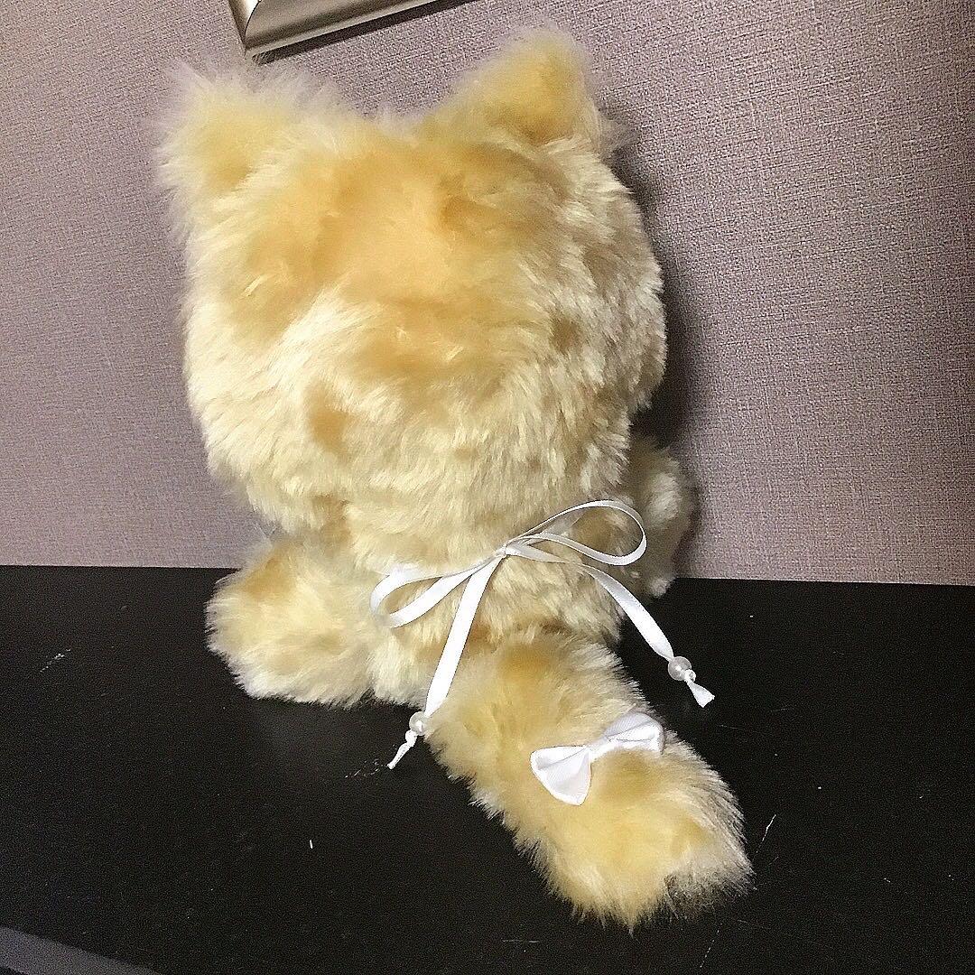 【114】おすわり　猫　ねこ ぬい服　16cm 着ぐるみ　ゴールド　合皮