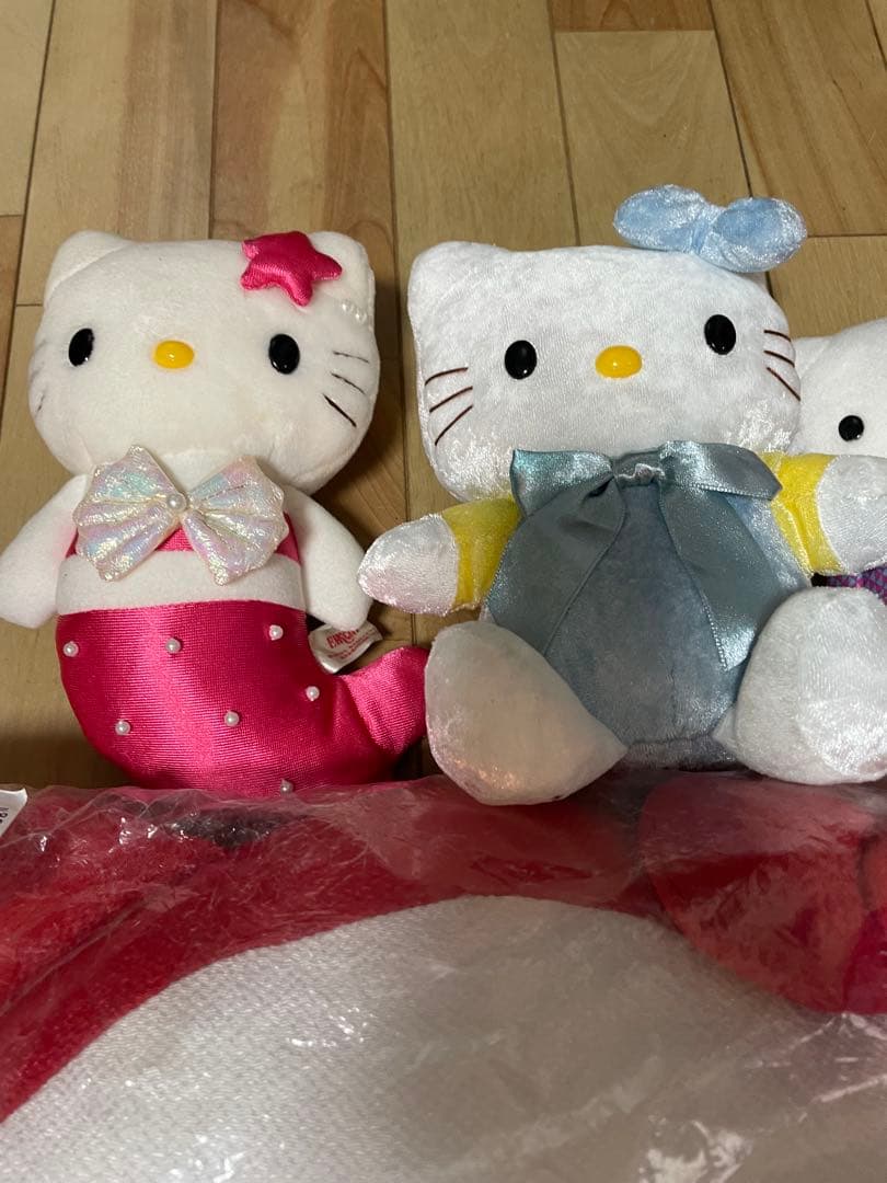 公*o様 【新品未使用】【レア商品】ハローキティ ぬいぐるみ7点セット