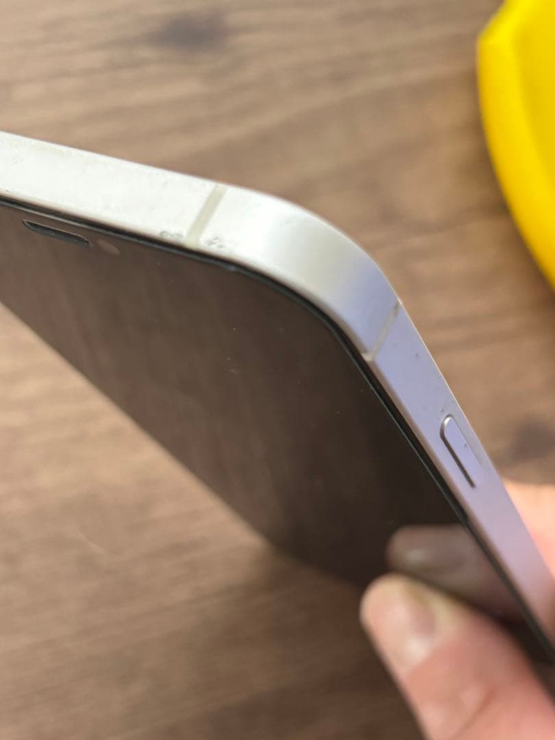 iPhone 12 ホワイト　simフリー 128GB