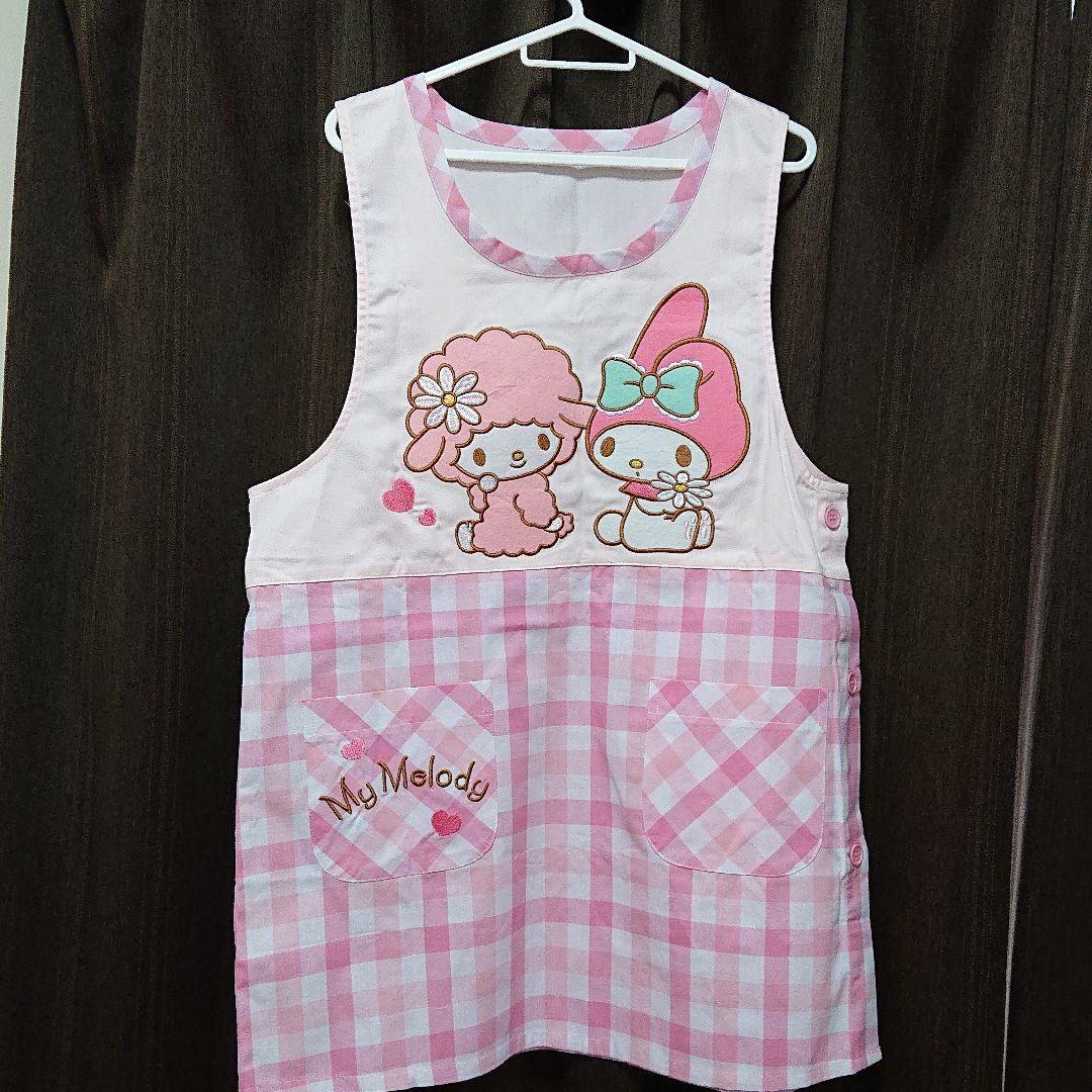 4点セット 保育士 看護師 エプロン  マイメロディ キキララ 新品 中古