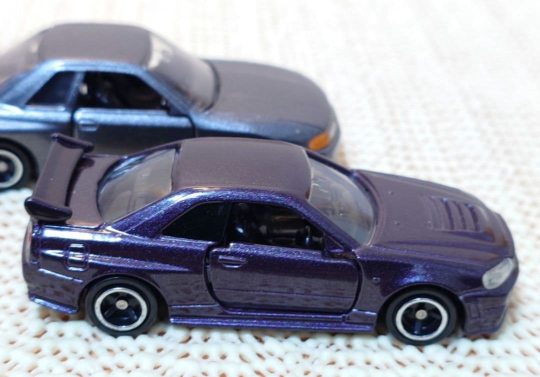 ♦希少モデル♦2台♦スカイラインR32 GT-R♦R34 GT−R Z−TUNE