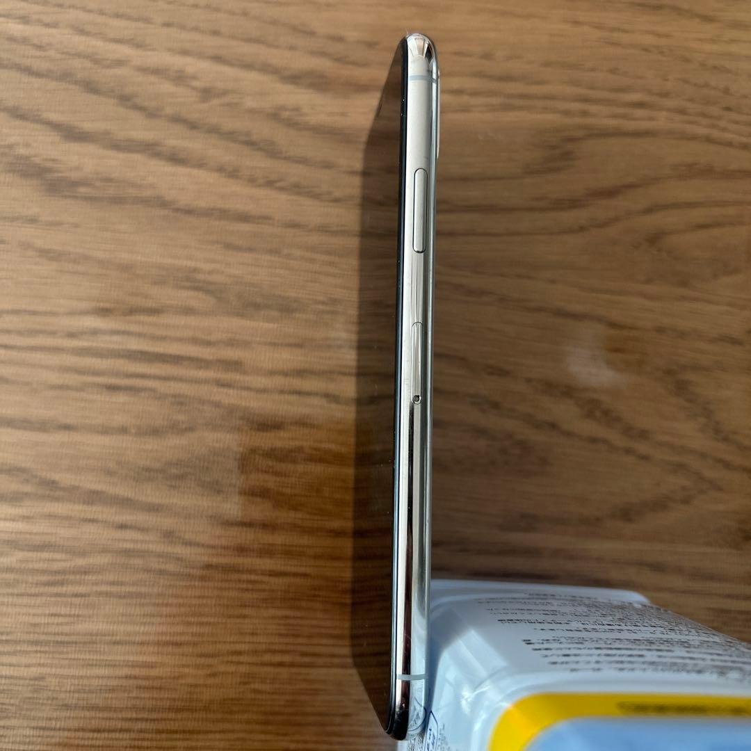 iPhone X（SIMロック解除済み）256GB