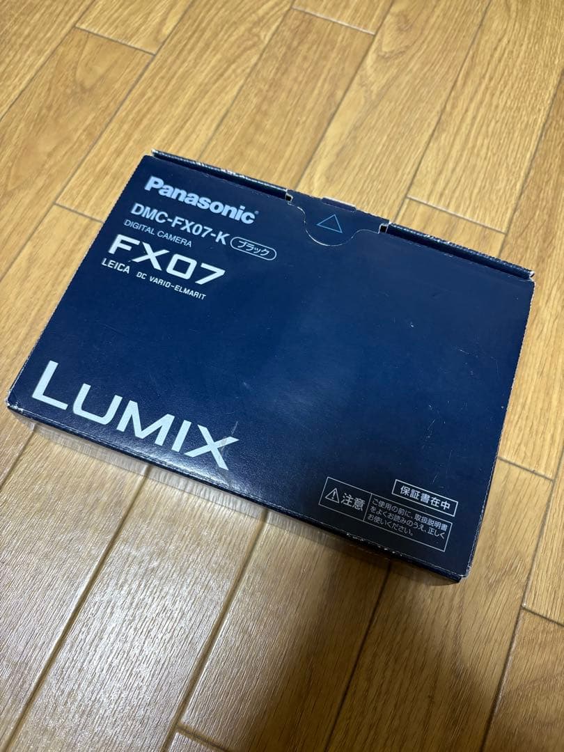 Panasonic パナソニック LUMIX DMC-FX07-Kブラック
