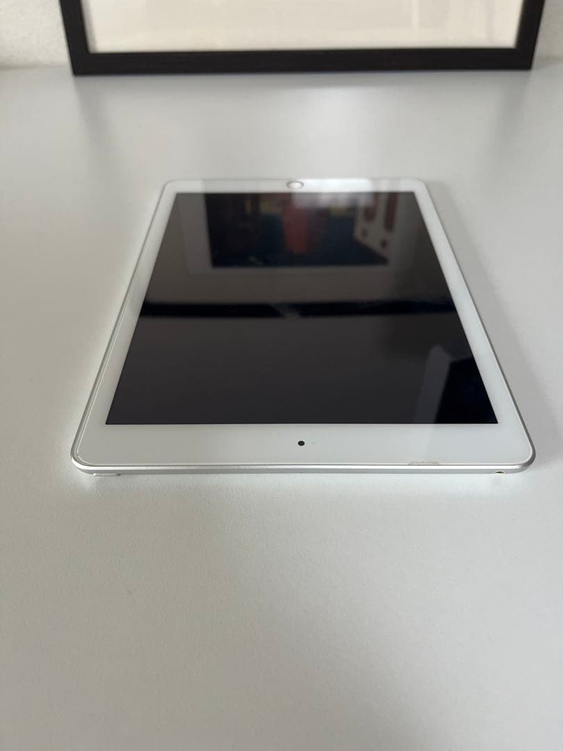 iPad 第5世代 32GB Wi-Fi 型番A1822