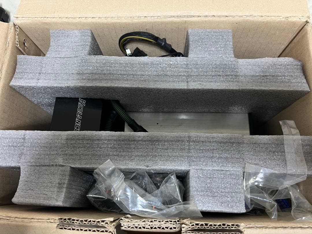 激レア 水冷 Koolance PSU1200ATX-12S 1200W電源