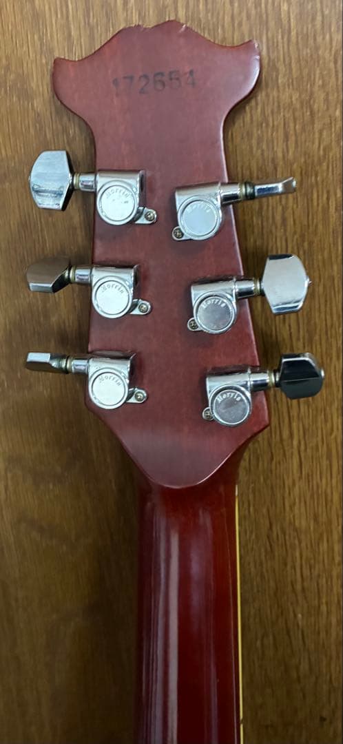 Morris Tornado エレキ、アコースティックギター