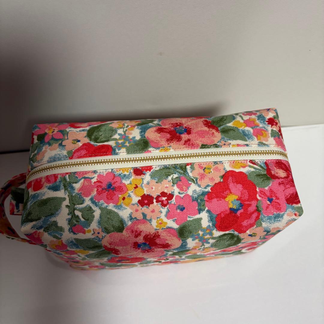 専用です0912ハンドメイド　ボックスポーチ