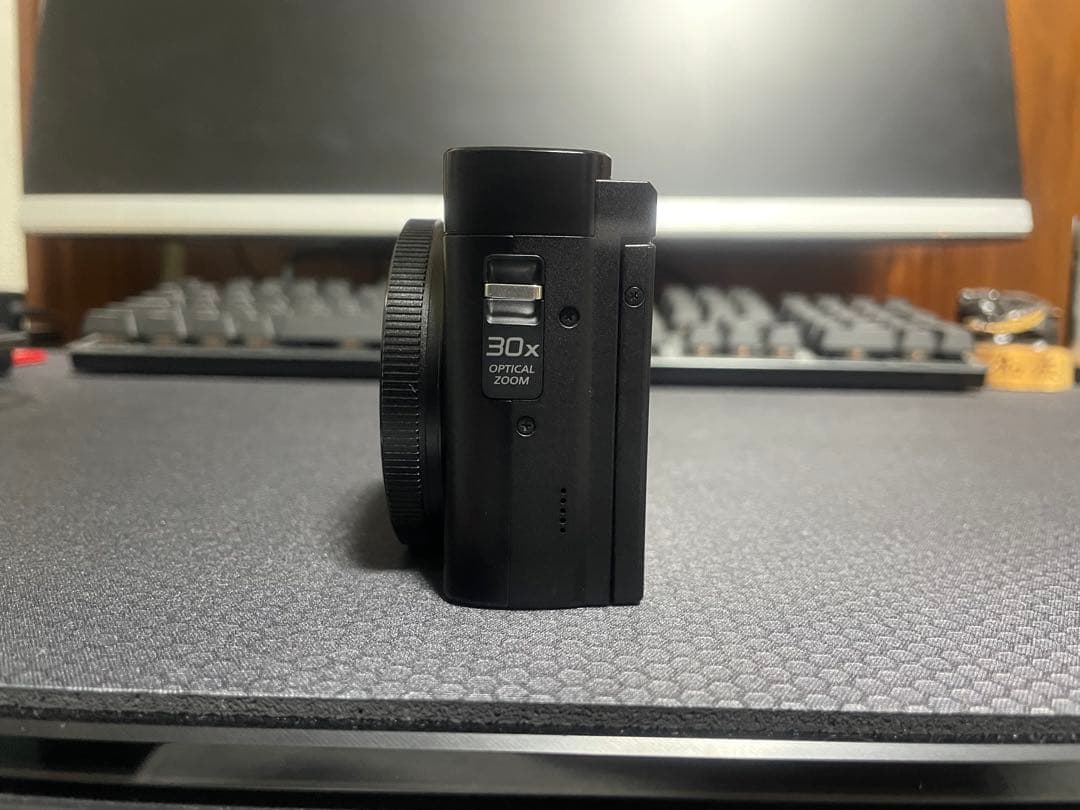 Panasonic LUMIX TZ99 コンデジ