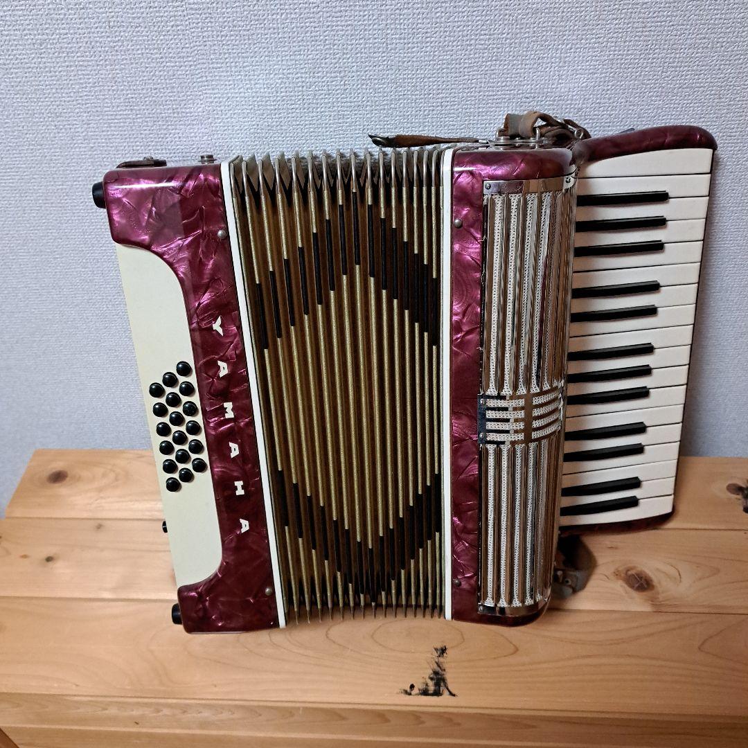 【希少レア】Yamaha アコーディオン 30鍵 ピンク