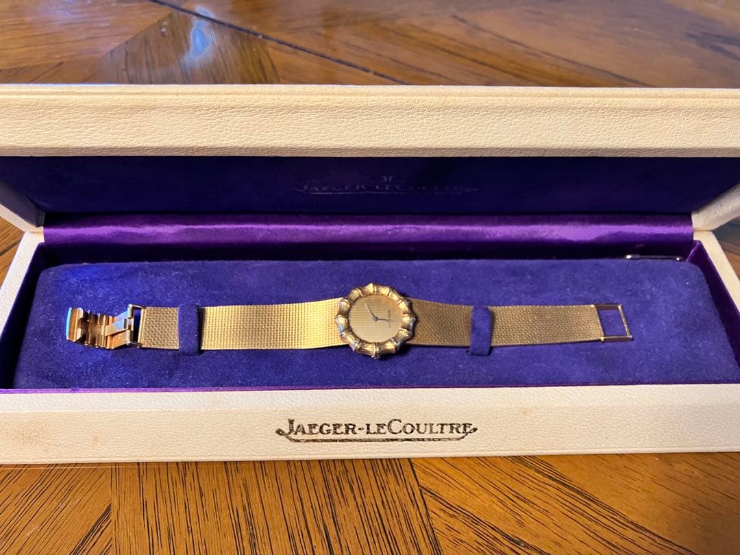 ジャガールクルト　ゴールドドレスウォッチ　レディース腕時計