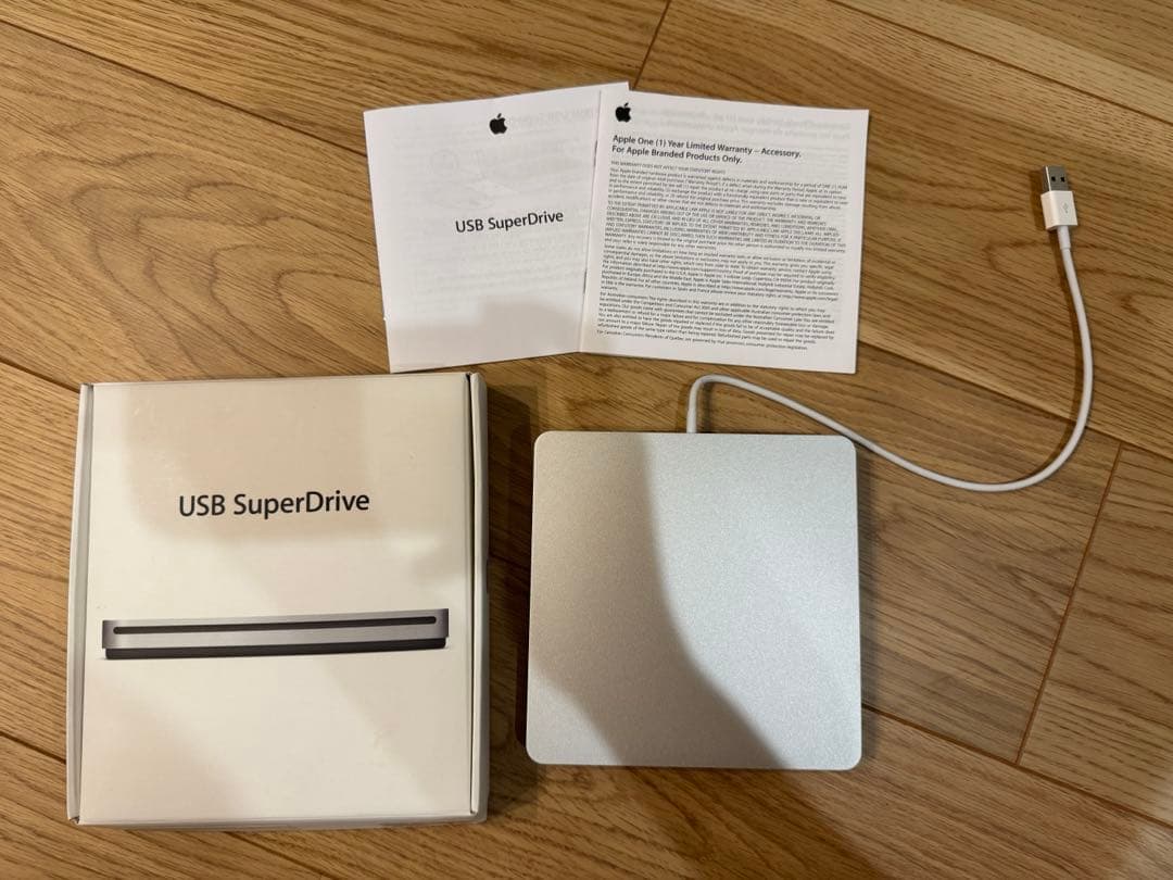 MacBook Air 13インチ Mid 2012 +純正DVDドライブ箱付き