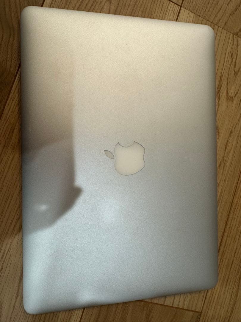 MacBook Air 13インチ Mid 2012 +純正DVDドライブ箱付き