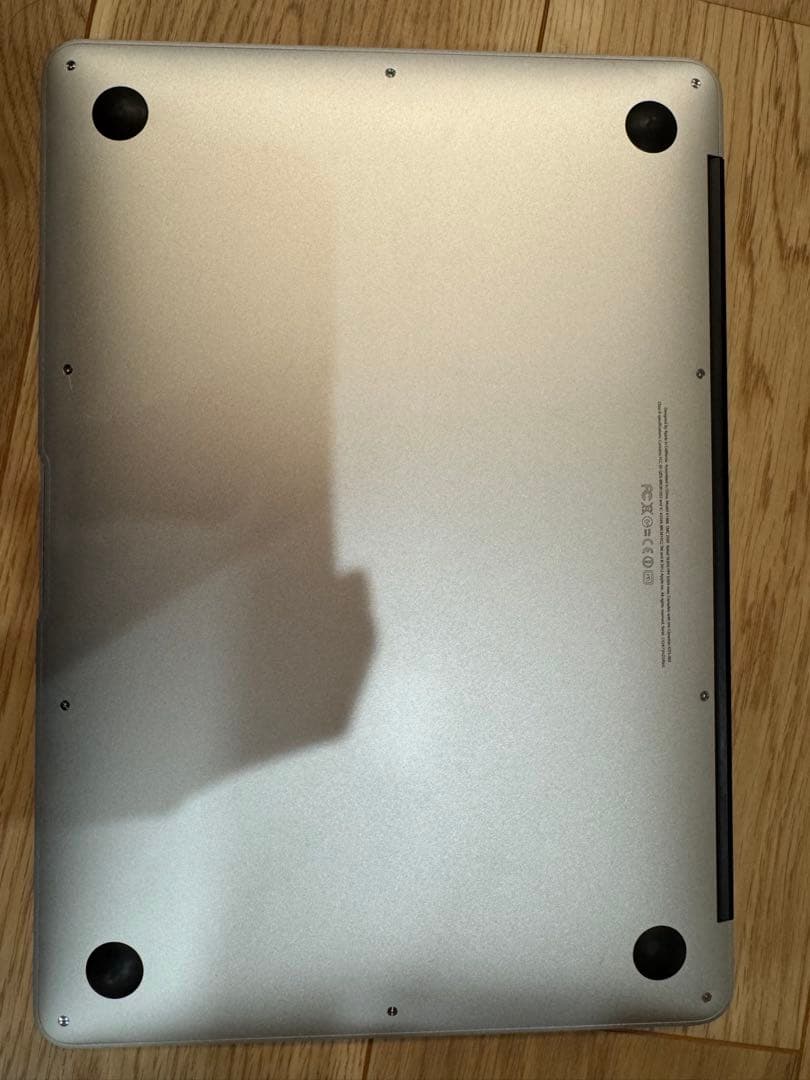 MacBook Air 13インチ Mid 2012 +純正DVDドライブ箱付き