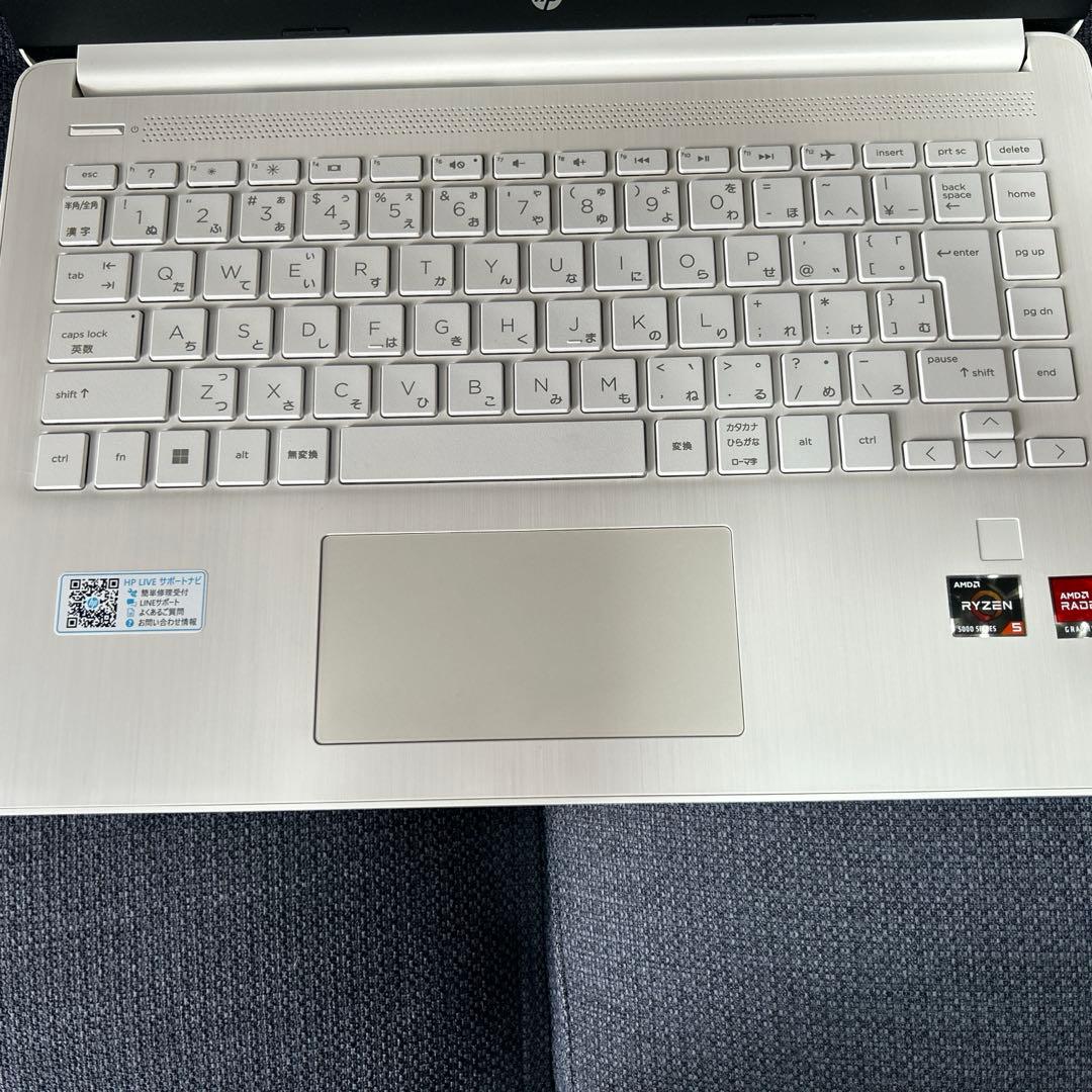 HPノートパソコン　14s-fq1034AU