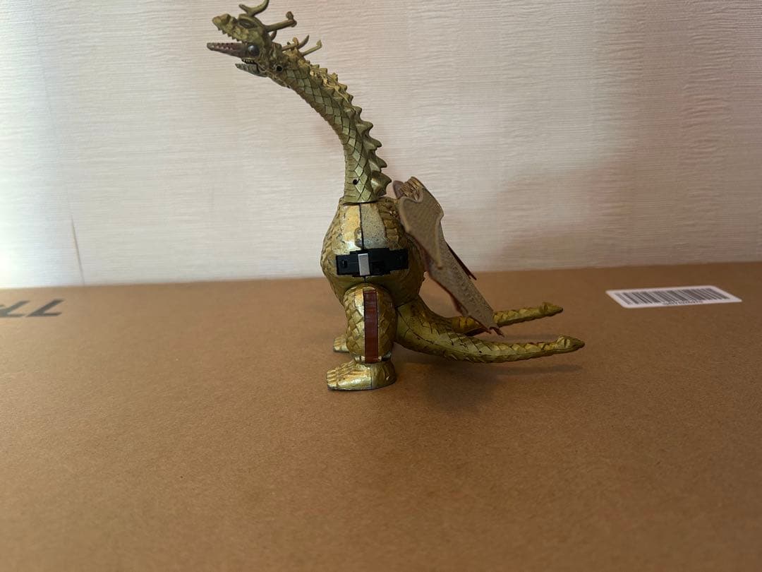 ジンクロン キングギドラ フィギュア ゴールド