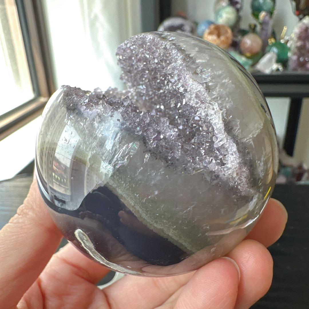 天然石アメジストの笑い口　置物　スフィアNO.051209