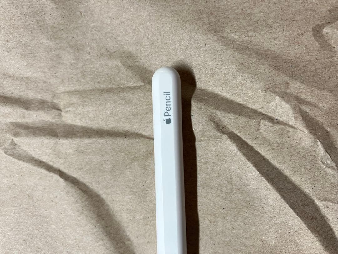 た*か様 【即決歓迎 】Apple Pencil (箱無し 交換ペン先付属)