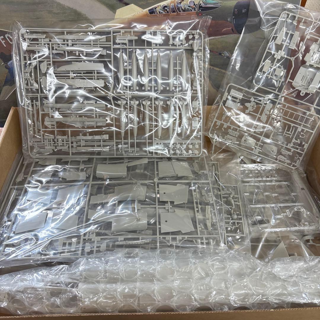 プラモデル飛行機1:32 SCALE マクダネルF-4 CID ファントムI