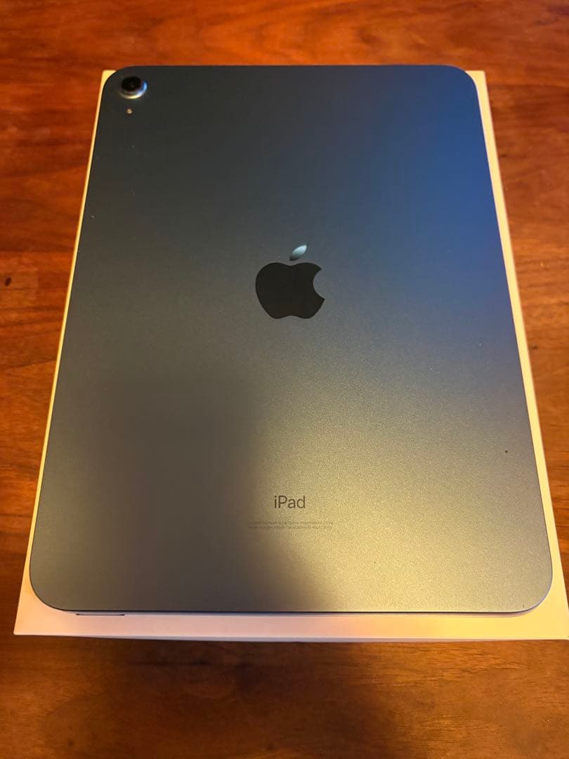 【本日限定値下】iPad 第10世代 64gb WiFiモデル ブルー 美品