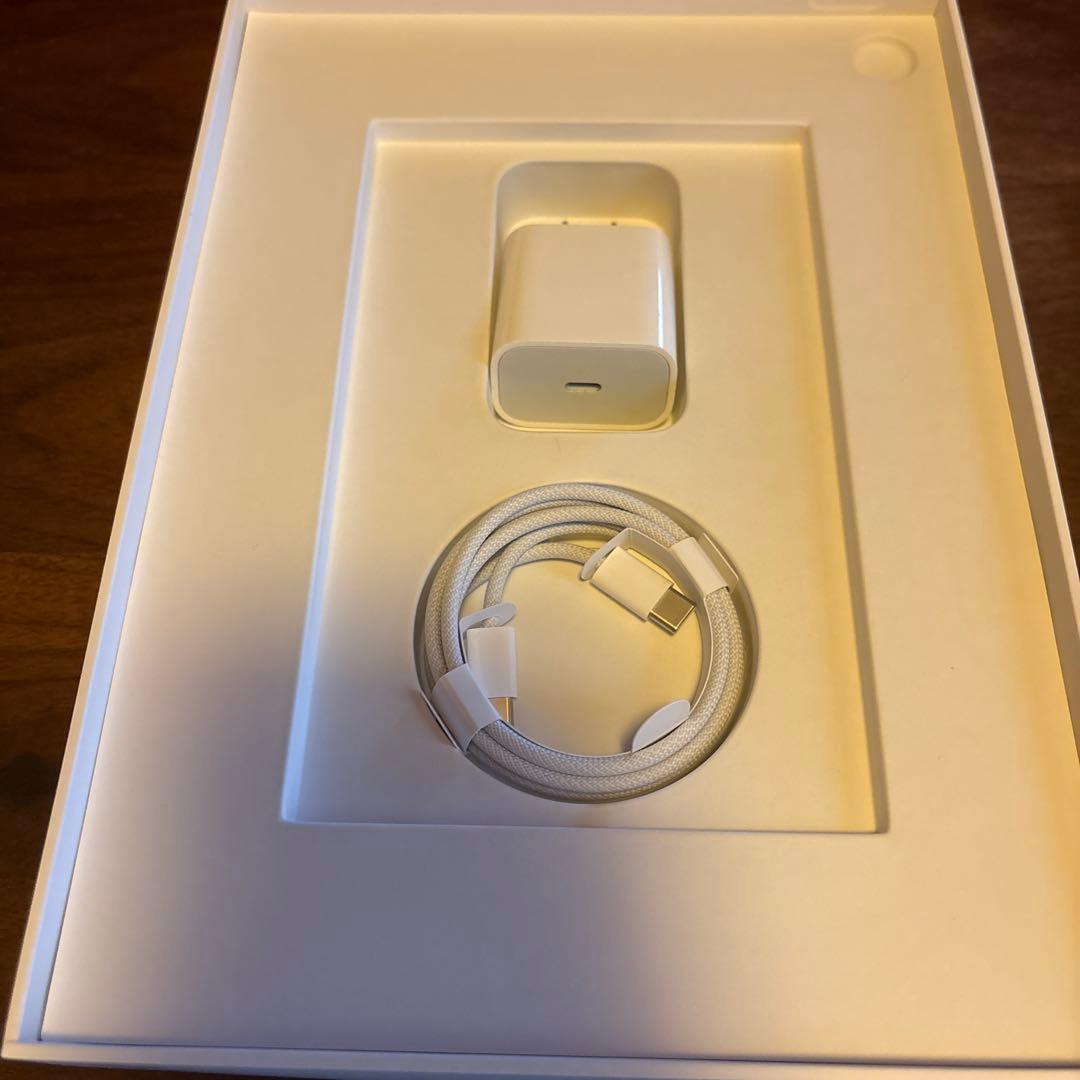 【本日限定値下】iPad 第10世代 64gb WiFiモデル ブルー 美品