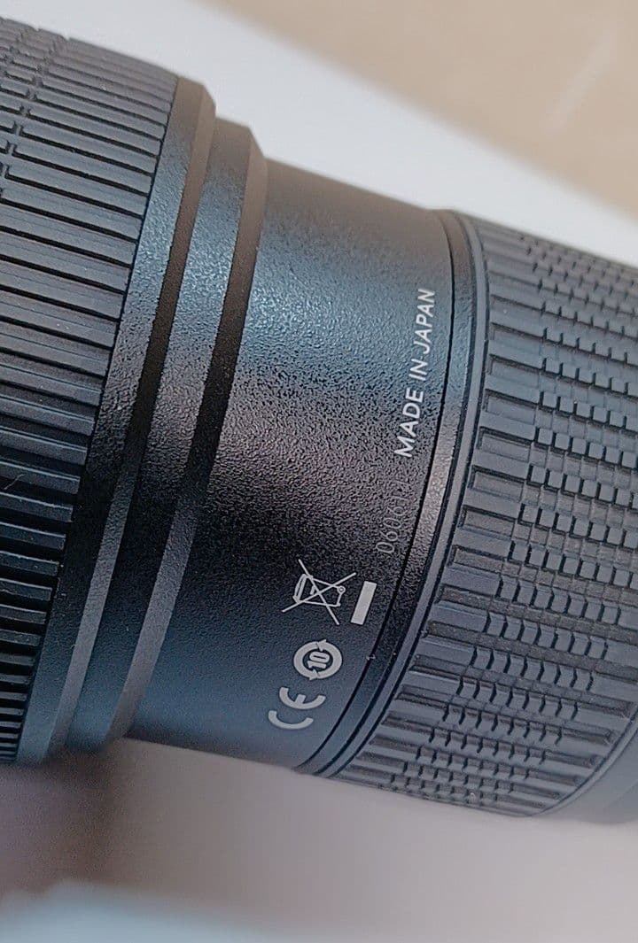 TAMRON 大口径望遠ズームレンズAF 70-200mm F2.8 MACRO