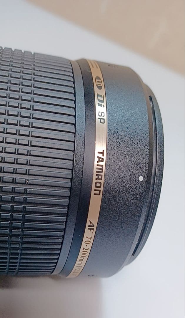 TAMRON 大口径望遠ズームレンズAF 70-200mm F2.8 MACRO