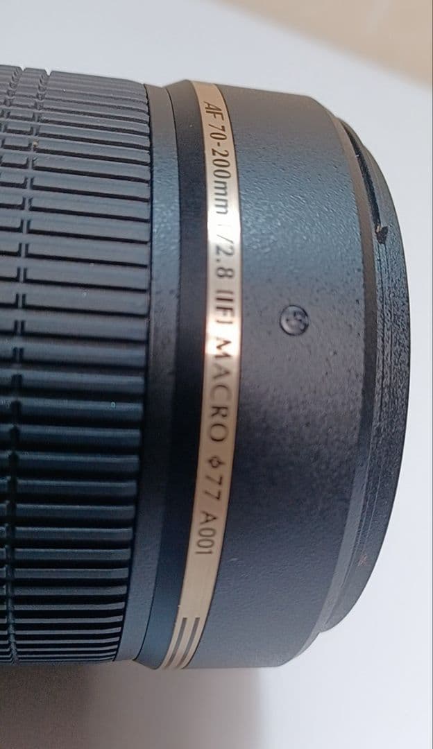 TAMRON 大口径望遠ズームレンズAF 70-200mm F2.8 MACRO
