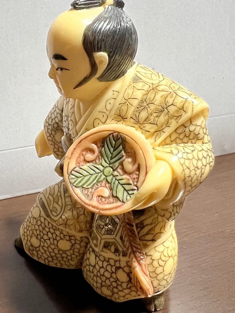 象牙風 細密彫刻 和風人形
