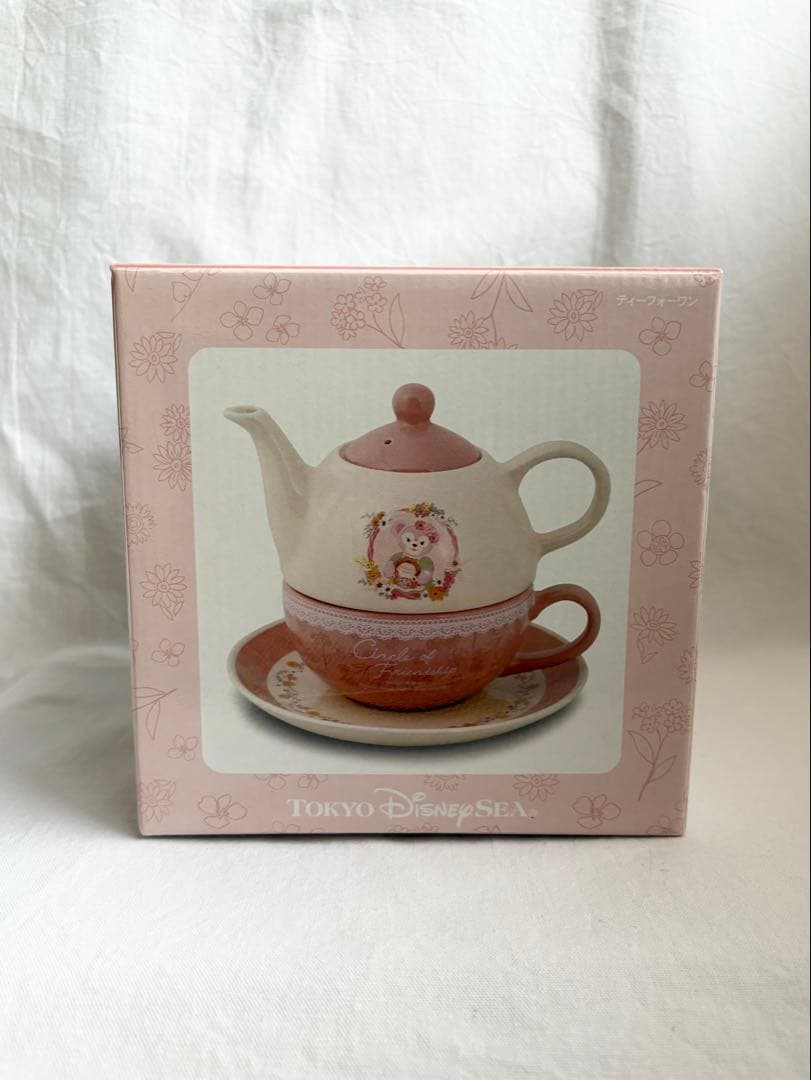 【新品】東京ディズニーリゾート シェリーメイ ティーフォーワン＆ランチョンマット