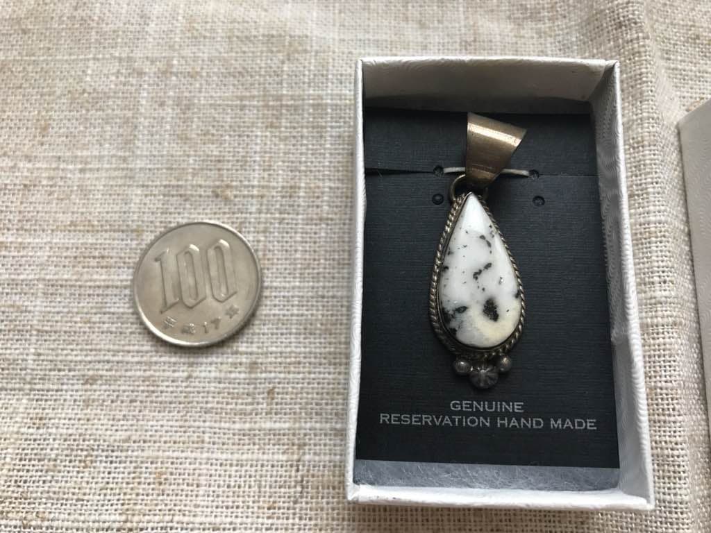 ネイティブアメリカンハンドメイド ホワイトターコイズペンダントトップ