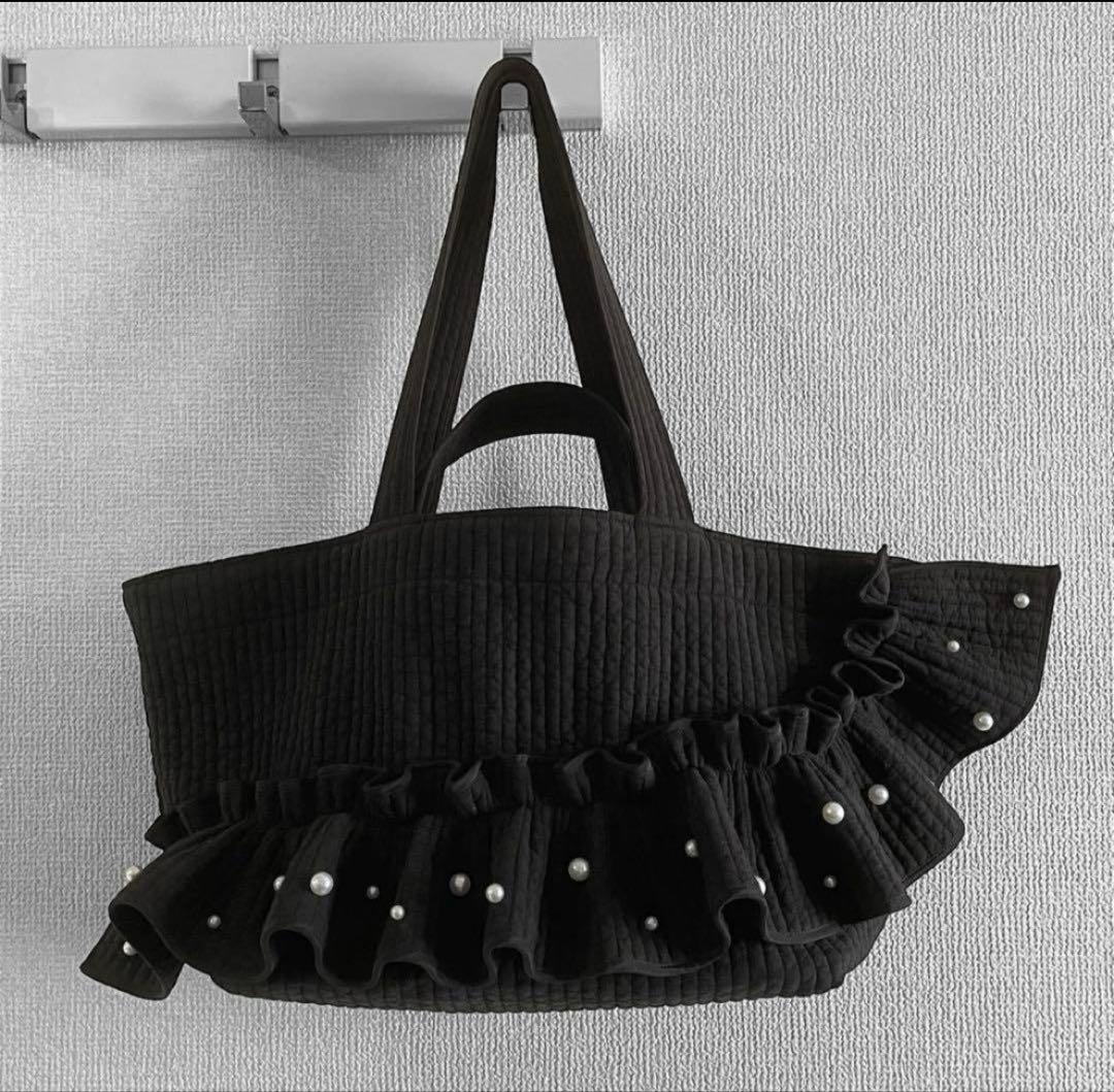 新作♡ヌビバッグ　フリルギャザー　ブラック　ダブルハンドル　底板マグネット付き