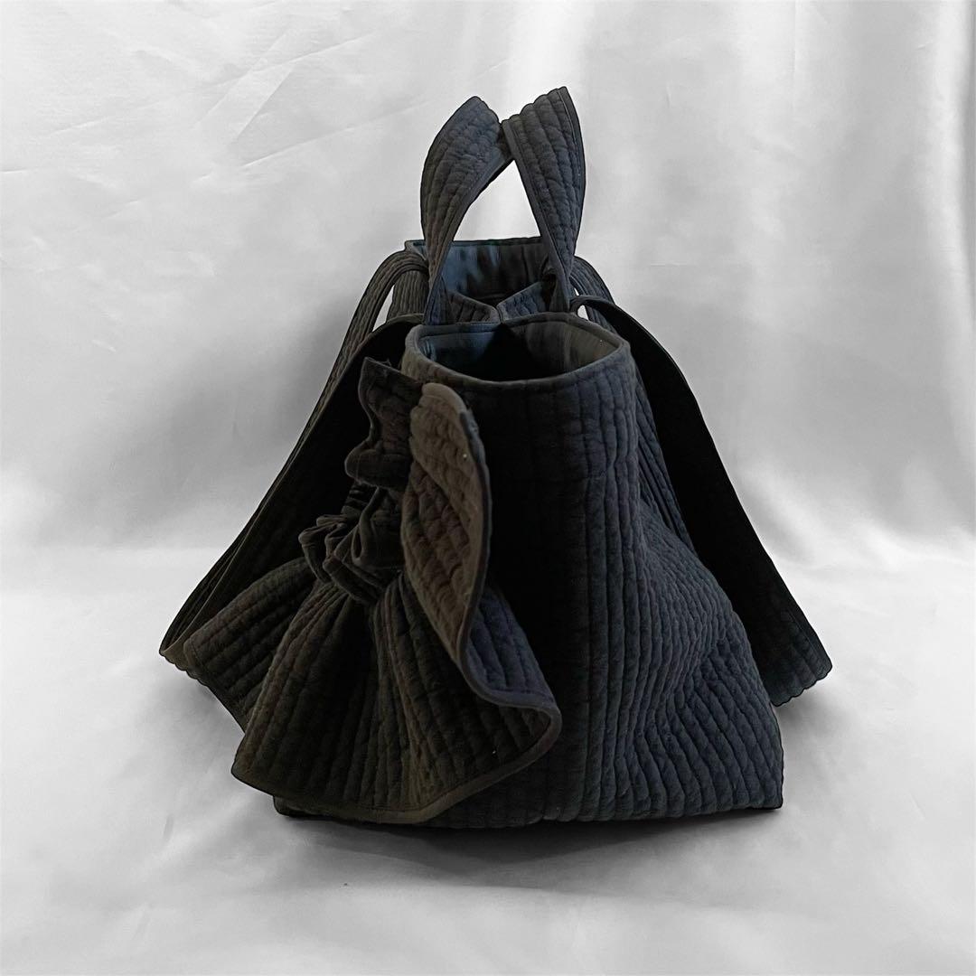 新作♡ヌビバッグ　フリルギャザー　ブラック　ダブルハンドル　底板マグネット付き