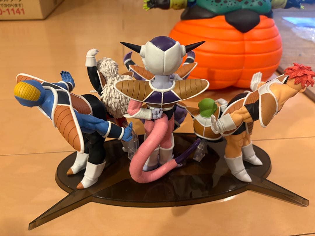 最終値引きドラゴンボールフィギュア　10体セット