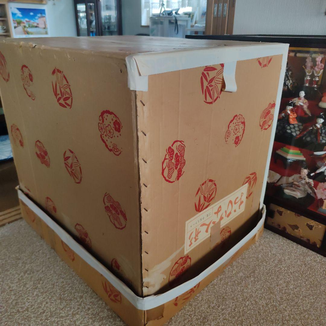 雛人形　ガラスケース付き