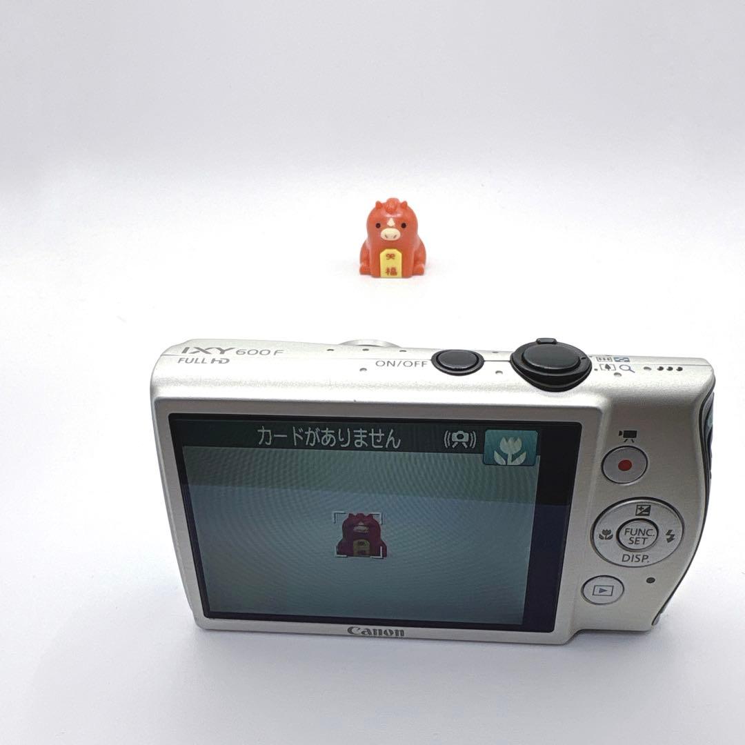 Canon IXY 600F コンデジ コンパクトデジタルカメラ　シルバー