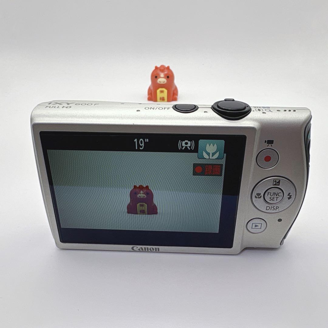 Canon IXY 600F コンデジ コンパクトデジタルカメラ　シルバー
