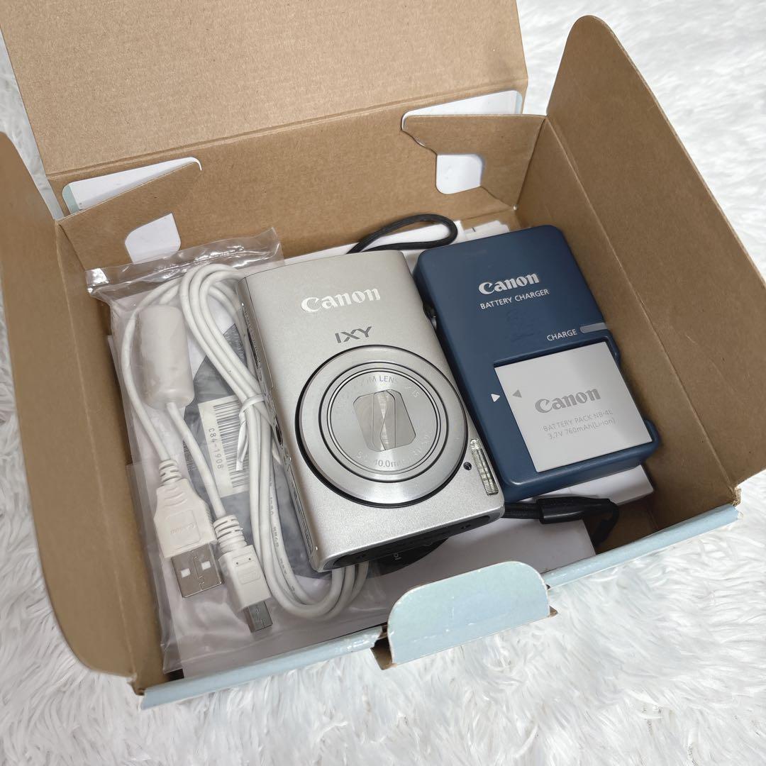 Canon IXY 600F コンデジ コンパクトデジタルカメラ　シルバー