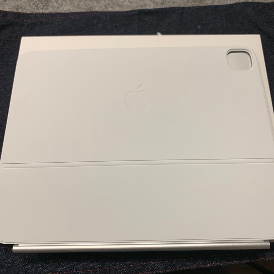 iPad Pro magicキーボード　13インチ(第7世代用)