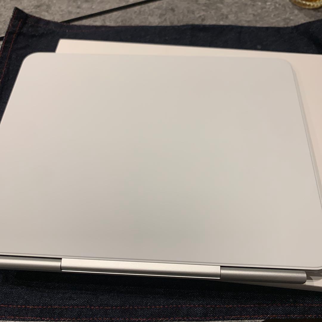 iPad Pro magicキーボード　13インチ(第7世代用)