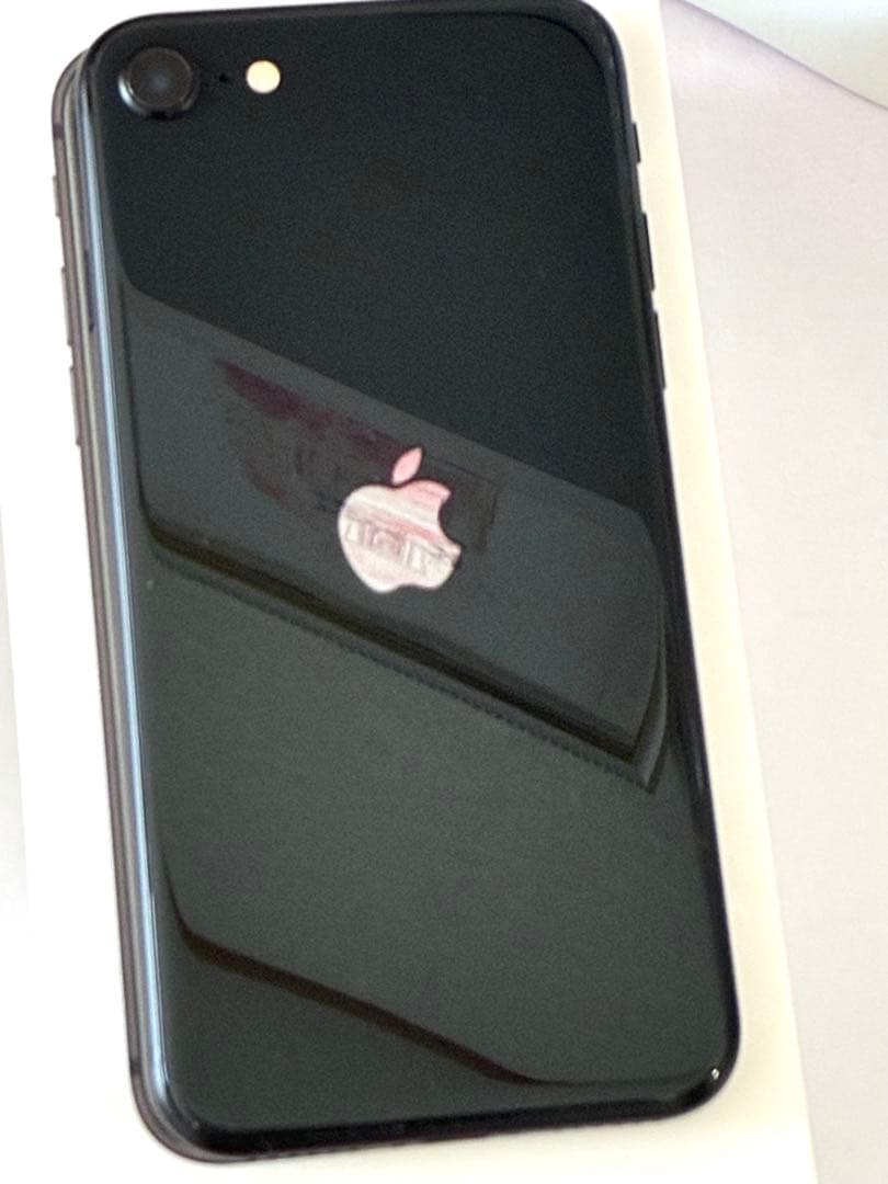 iPhone SE第2世代 64GB SIMフリー 初期化済み