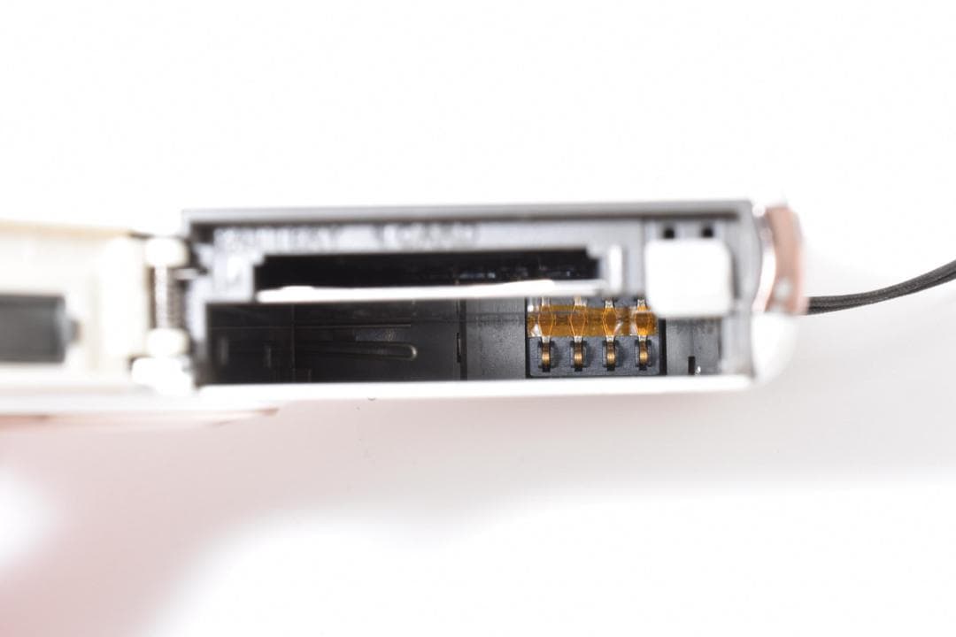 パナソニック　Panasonic LUMIX DMC-FX80 ホワイト