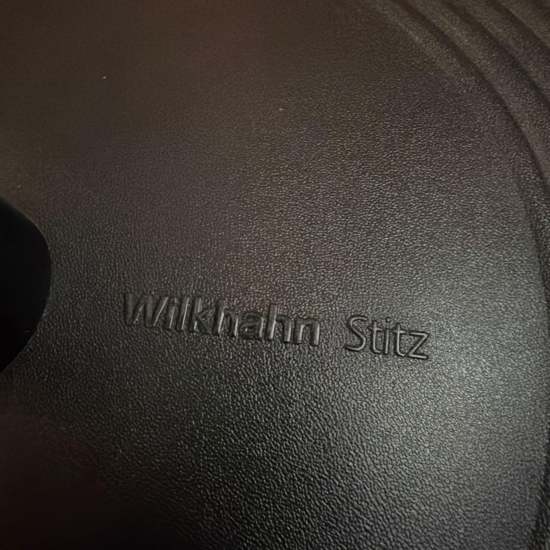 Wilkhahn ウィルクハーン　のStitz スティッツ　ハーフシーティング