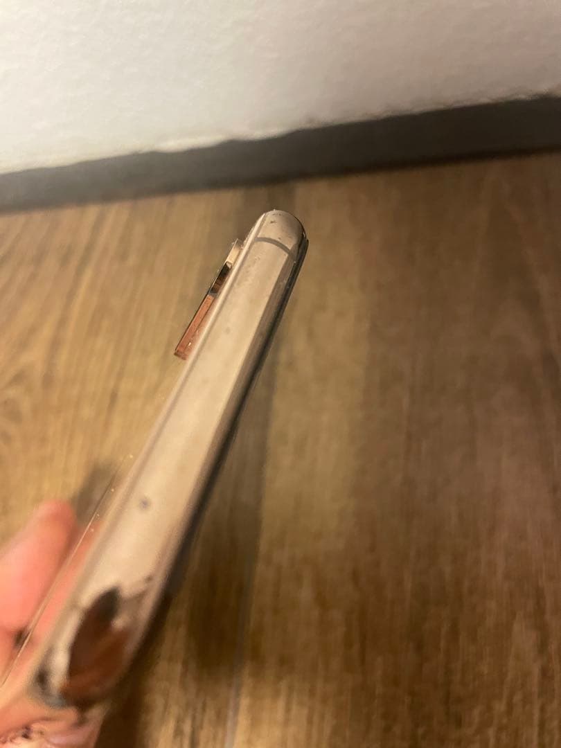 お*り様 iPhone Xs ローズゴールド