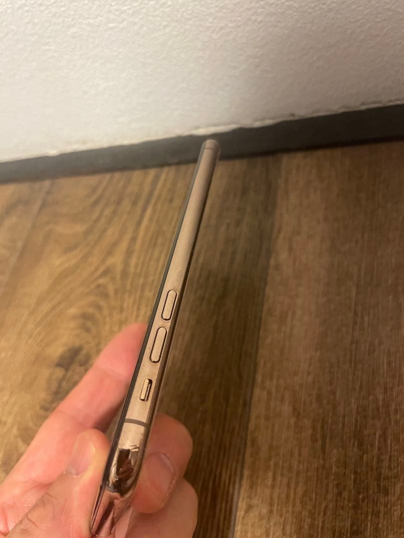 お*り様 iPhone Xs ローズゴールド