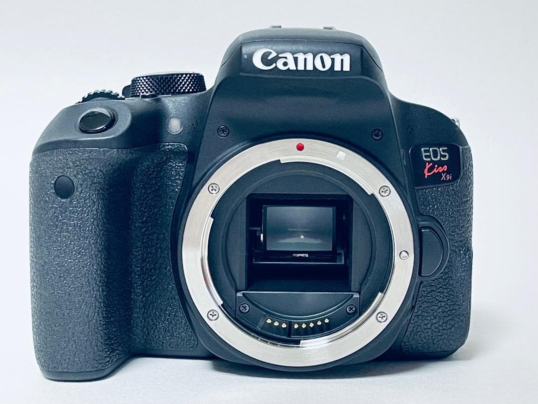 極美品☆Canon kiss X9i☆一眼レフカメラ☆手振れ補正Wズームレンズ