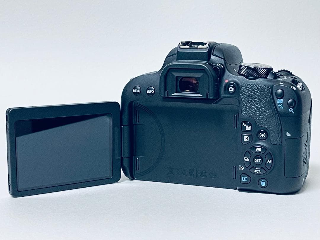 極美品☆Canon kiss X9i☆一眼レフカメラ☆手振れ補正Wズームレンズ
