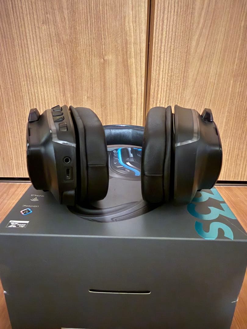 Logicool G933s ワイヤレスゲーミングヘッドセット 美品